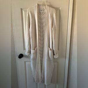 Abercrombie & Fitch Women's Ivory Knit Cardigan XS